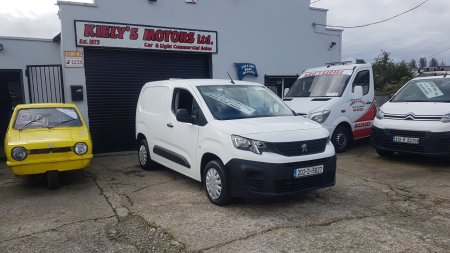 2020 Peugeot Partner