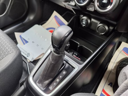 2019 Suzuki Swift - photo 25