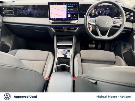 2024 Volkswagen Tiguan - photo 2
