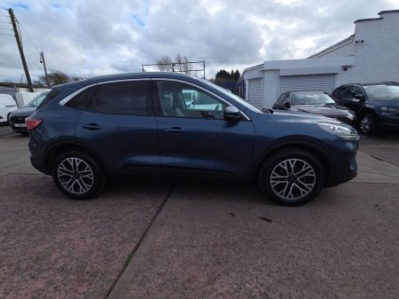 2021 Ford Kuga - photo 3