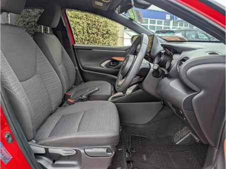 2020 Toyota Yaris - photo 12