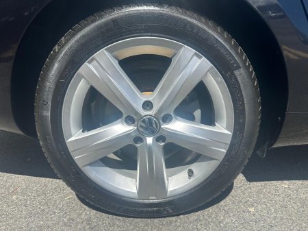 2011 Volkswagen Passat - photo 17
