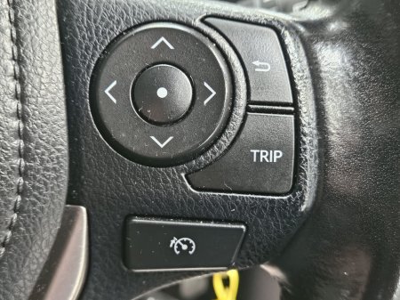 2016 Toyota RAV4 - photo 10
