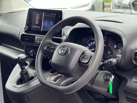 2022 Toyota Proace City - photo 7