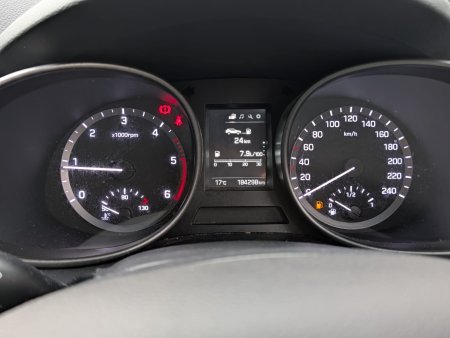 2017 Hyundai Santa Fe - photo 10