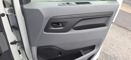2020 Citroen Dispatch - photo 14