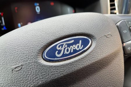 2025 Ford Transit - photo 40