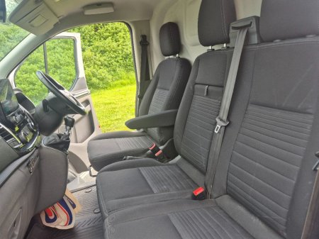 2023 Ford Transit Custom - photo 12