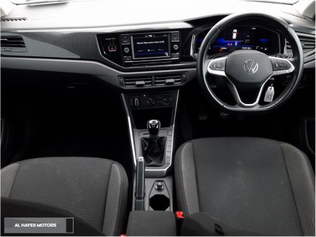 2022 Volkswagen Taigo - photo 2