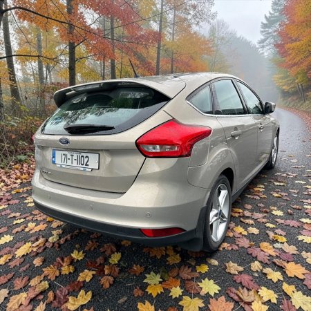 2017 Ford Focus - photo 6