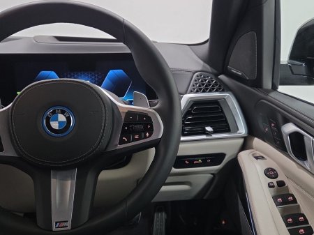 2025 BMW X5 - photo 18