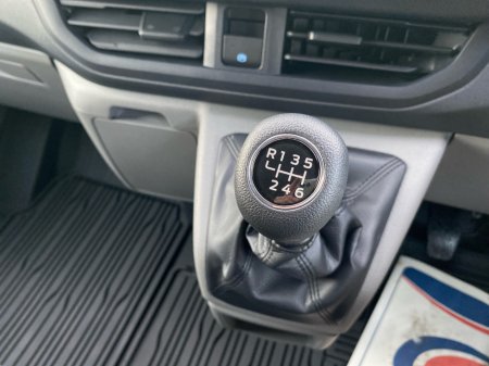 2026 Ford Transit Custom - photo 19
