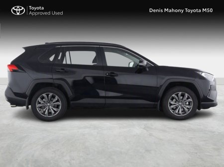 2024 Toyota RAV4 - photo 3