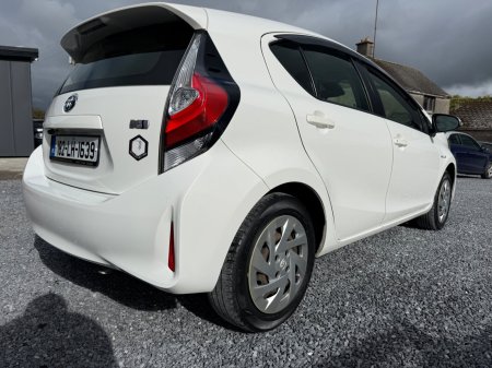 2018 Toyota Aqua - photo 5