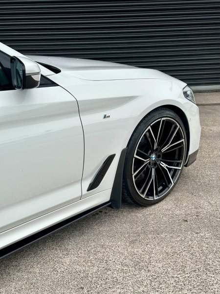 2017 BMW 5-Series - photo 14