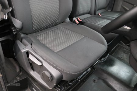 2025 Ford Transit - photo 15