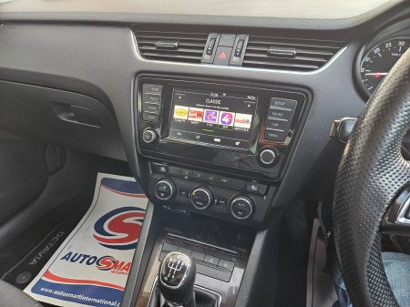 2016 Skoda Octavia - photo 14