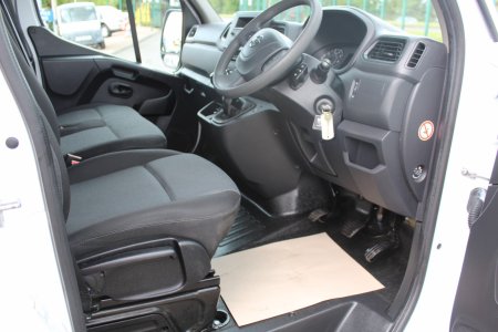 2023 Nissan Interstar - photo 9