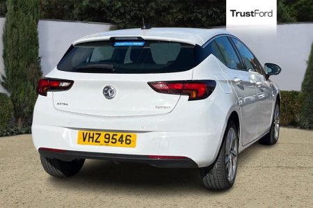 2018 Vauxhall Astra - photo 4
