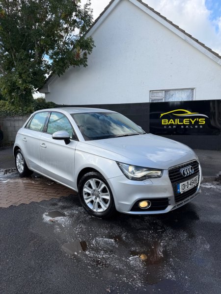 2013 Audi A1 - photo 2