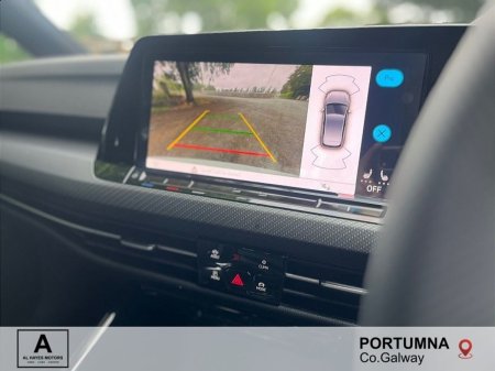 2024 Volkswagen Golf - photo 8