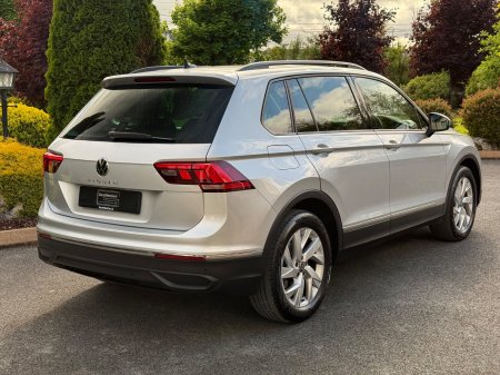 2022 Volkswagen Tiguan - photo 7