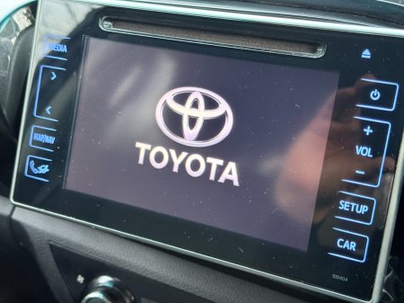 2018 Toyota Hilux - photo 16