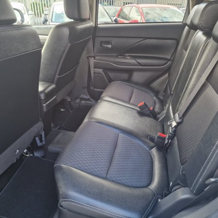 2015 Mitsubishi Outlander - photo 14
