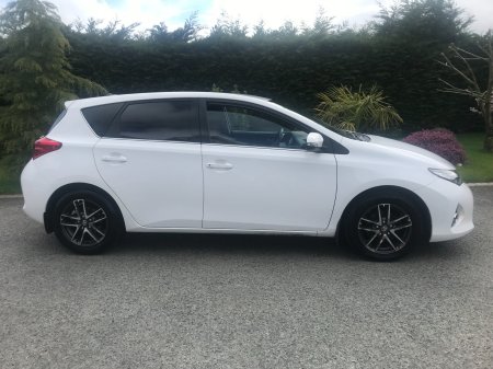 2015 Toyota Auris - photo 6