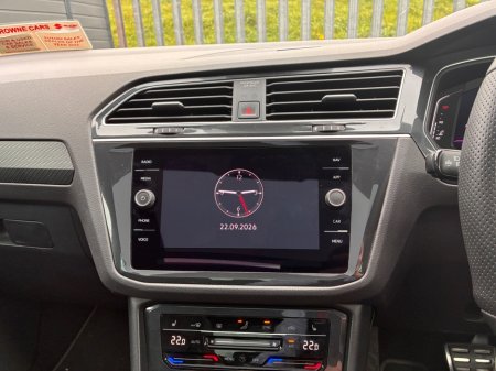 2021 Volkswagen Tiguan - photo 16