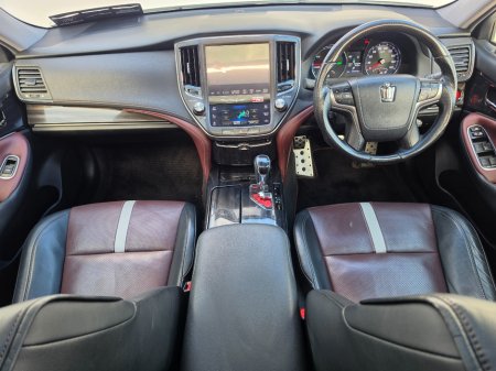 2015 Toyota Crown - photo 22