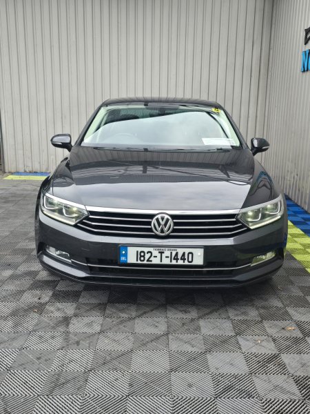 2018 Volkswagen Passat - photo 9