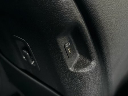 2025 Kia Sportage - photo 42