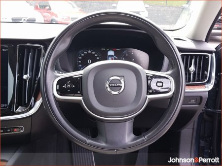 2021 Volvo S60 - photo 9