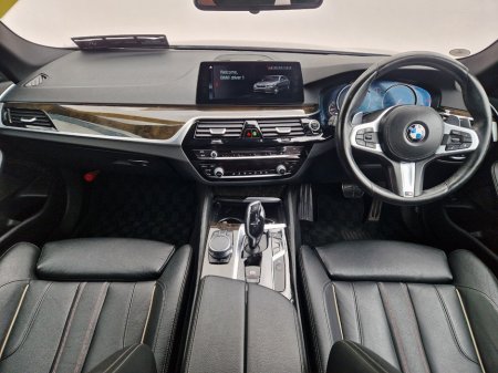 2017 BMW 5-Series - photo 28