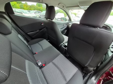 2017 Mazda Demio - photo 10