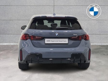 2026 BMW 1-Series - photo 14