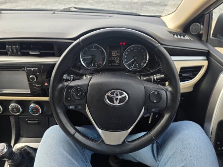 2014 Toyota Corolla - photo 9