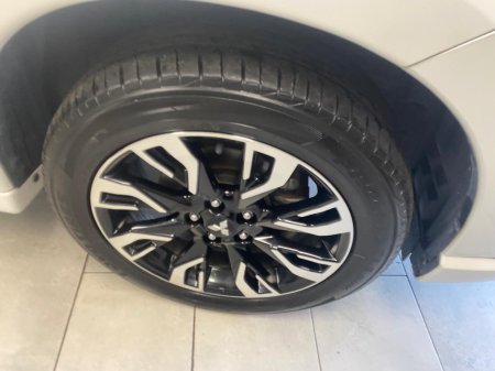 2017 Mitsubishi Outlander - photo 11