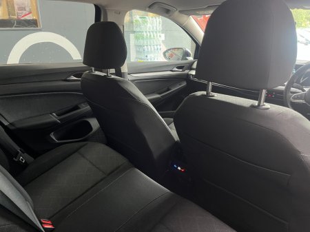 2023 Volkswagen Golf - photo 16