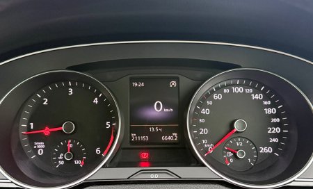 2015 Volkswagen Passat - photo 14