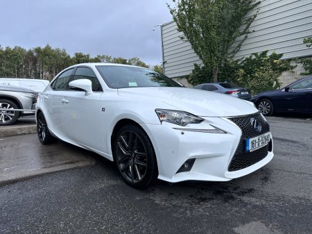 2016 Lexus IS - photo 4