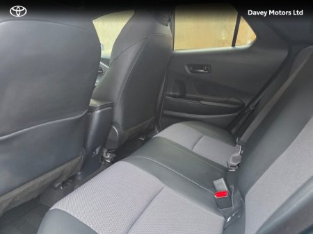 2024 Toyota C-HR - photo 7