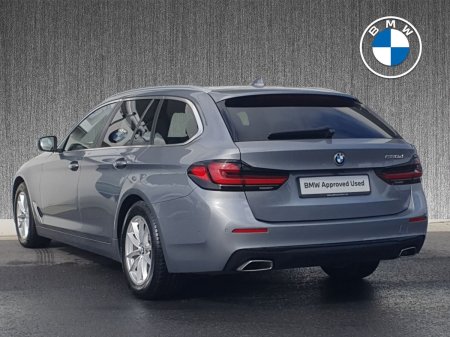 2024 BMW 5-Series - photo 2