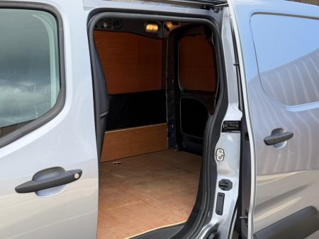 2023 Citroen Berlingo - photo 9