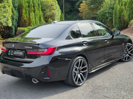 2023 BMW 3-Series - photo 15