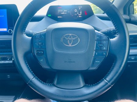 2023 Toyota Prius - photo 13