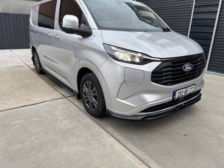 2025 Ford Transit Custom - photo 7