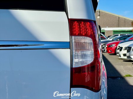 2014 Chrysler Grand Voyager - photo 13