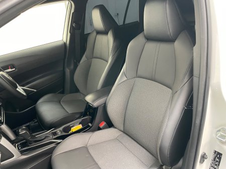 2024 Toyota Corolla Cross - photo 17